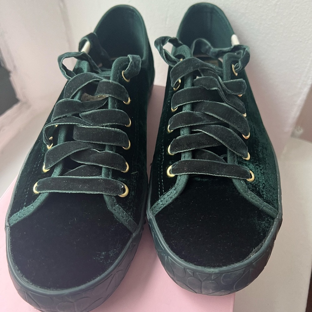 Kate Spade x Keds Green New York Kickstart Logo Velvet Sneakers - Size 7.5